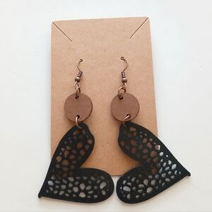 Fashion Jewelry Black Heart Earrings